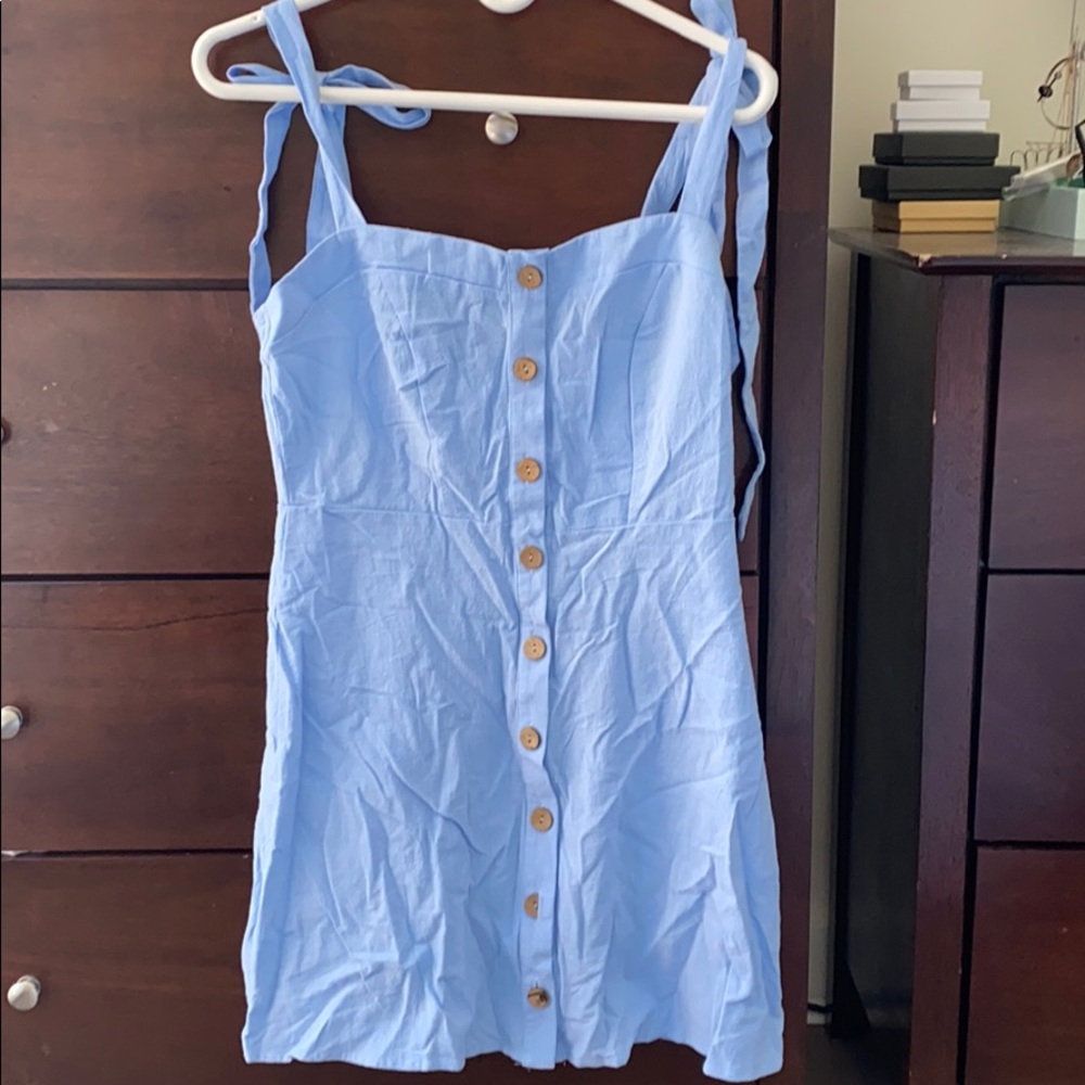 NWT! Zaful Tie Strap Button Down Mini Dress
